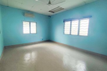 Titiwangsa Spacious Single Storey Bungalow For Sale