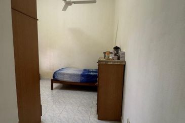 Ampang, Kg. Tasek Permai Single Storey Semi-Detached House For Sale 