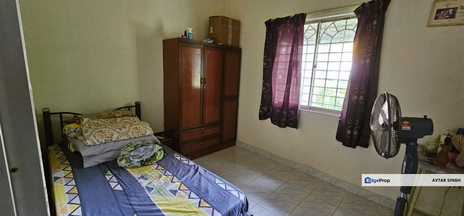 Ampang, Kg. Tasek Permai Single Storey Semi-Detached House For Sale , Selangor, Ampang