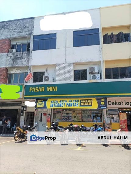 Dekat LRT 3 stry shoplot Taman Cahaya Ampang, Selangor, Ampang