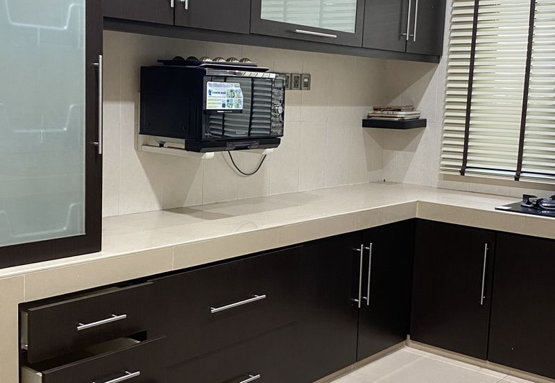 Atilia, Ara Damansara