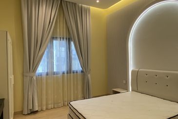 Atilia, Ara Damansara