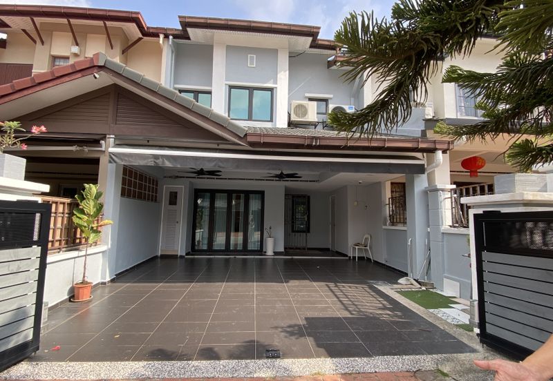 Atilia, Ara Damansara