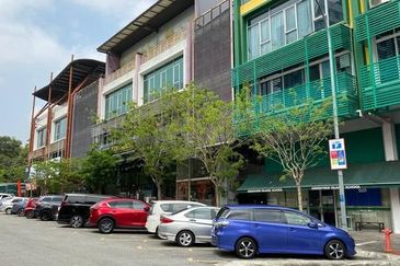 D'vida Bukit Jelutong