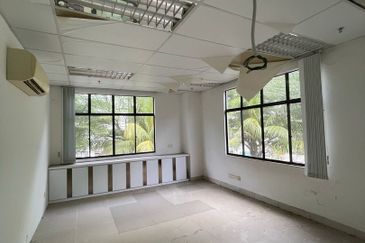 Detached Factory @ Bandar Sri Alam Masai for Sale