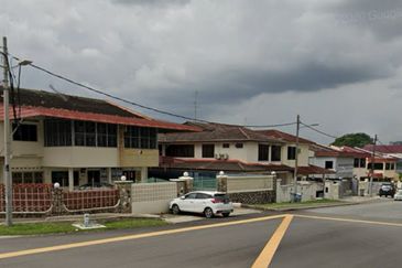 2 Storey Commercial Semi D @ JB Town for Rent