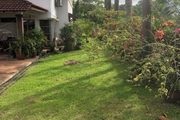 Taman Tasik Semenyih (Lake Residence)