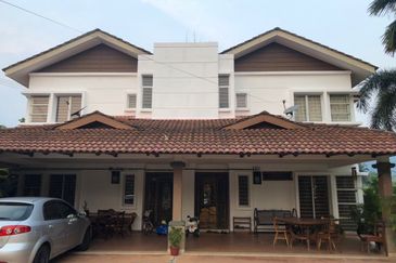 Taman Tasik Semenyih (Lake Residence)