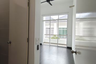 Merrydale @ Eco Majestic