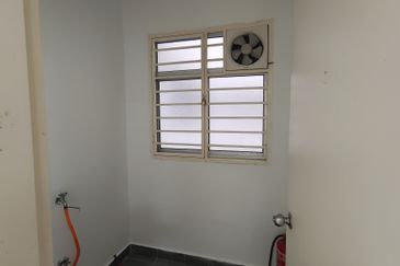 Karisma Apartment @ Eco Majestic