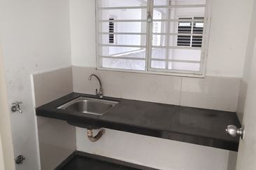 Karisma Apartment @ Eco Majestic