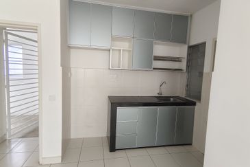 Karisma Apartment @ Eco Majestic