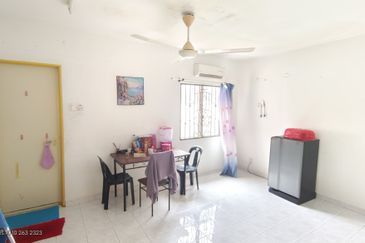 Taman Tasik Semenyih (Lake Residence)