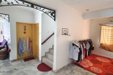 Taman Tasik Semenyih (Lake Residence)