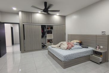 Taman Anggerik Villa