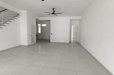 Cradleton @ Eco Majestic