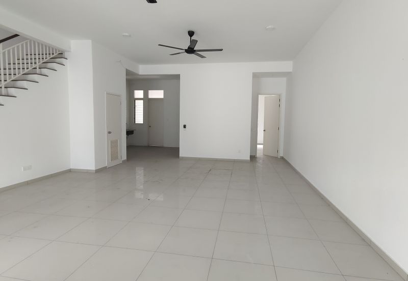 Cradleton @ Eco Majestic