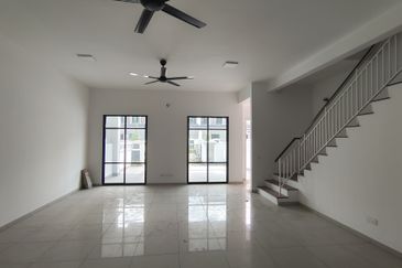 Cradleton @ Eco Majestic