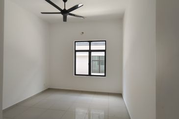 Cradleton @ Eco Majestic