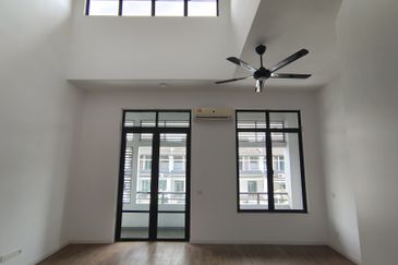 Cradleton @ Eco Majestic