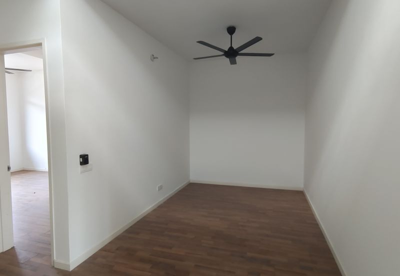 Cradleton @ Eco Majestic