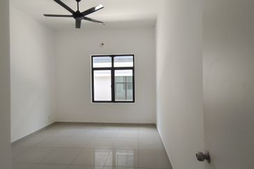 Cradleton @ Eco Majestic