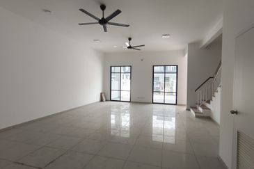 Cradleton @ Eco Majestic