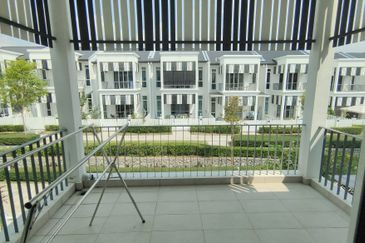 Mellowood @ Eco Majestic