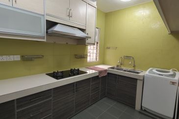 Kondominium Tiara Intan, Taman Bukit Indah