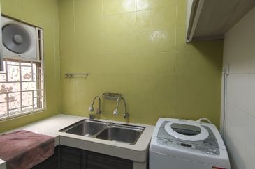 Kondominium Tiara Intan, Taman Bukit Indah