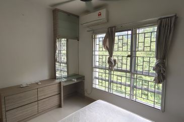 Kondominium Tiara Intan, Taman Bukit Indah