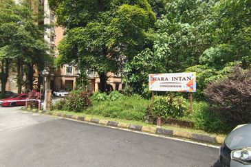 Kondominium Tiara Intan, Taman Bukit Indah