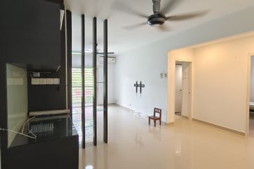 Kondominium Tiara Intan, Taman Bukit Indah