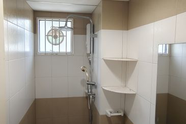 Kondominium Tiara Intan, Taman Bukit Indah