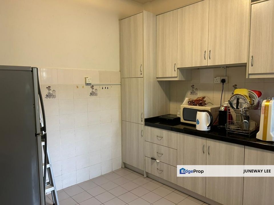 Sunway Court, Bandar Sunway, Selangor : Ground Floor with 2 car parks , Selangor, Bandar Sunway