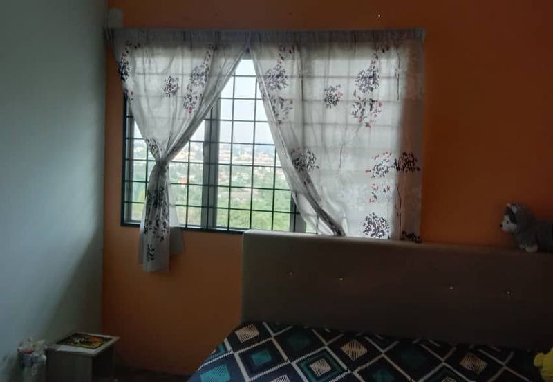 Pangsapuri Angsana, Bandar Mahkota Cheras