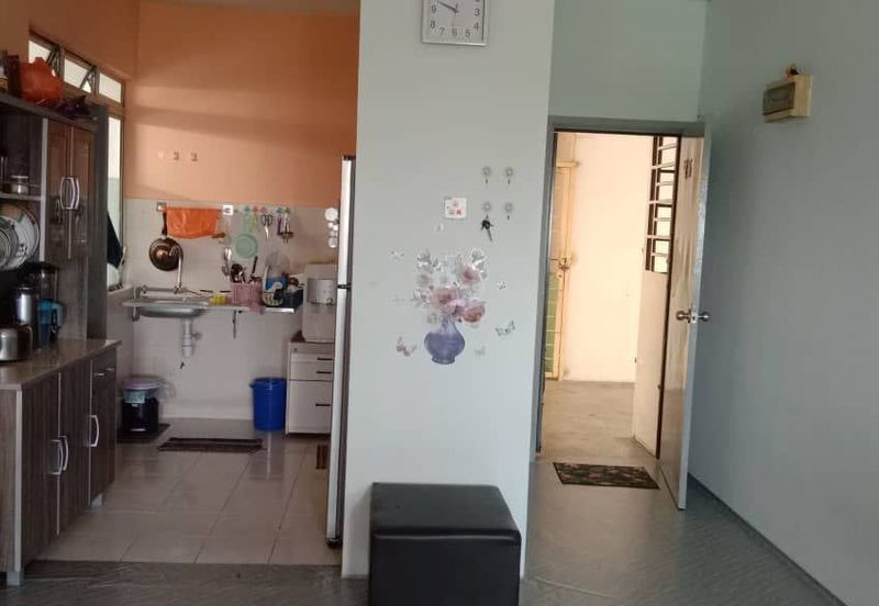 Pangsapuri Angsana, Bandar Mahkota Cheras