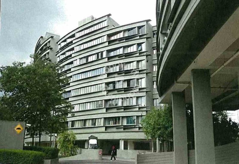 Mirage By The Lake Condominium