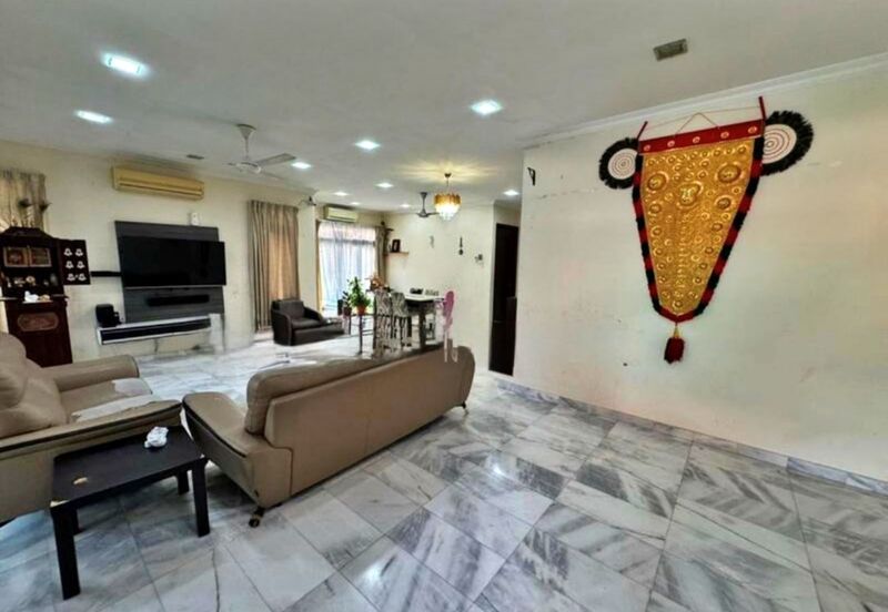 Super Cheap 2 Sty Semi D @ Beverly Heights Ampang