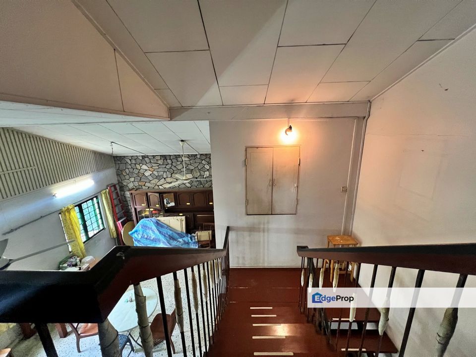 2 story 1960s bungalow , Kuala Lumpur, Damansara
