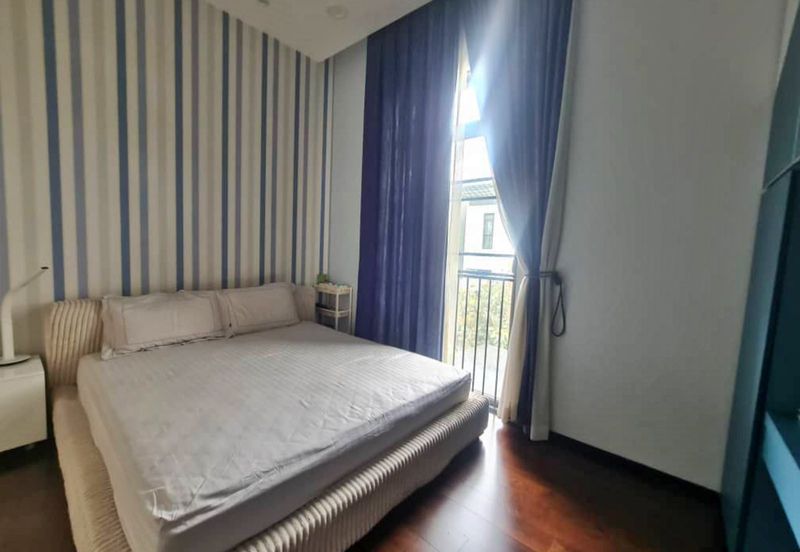 2.5 sty luxury superlink @ The Mansions , Desa Park City