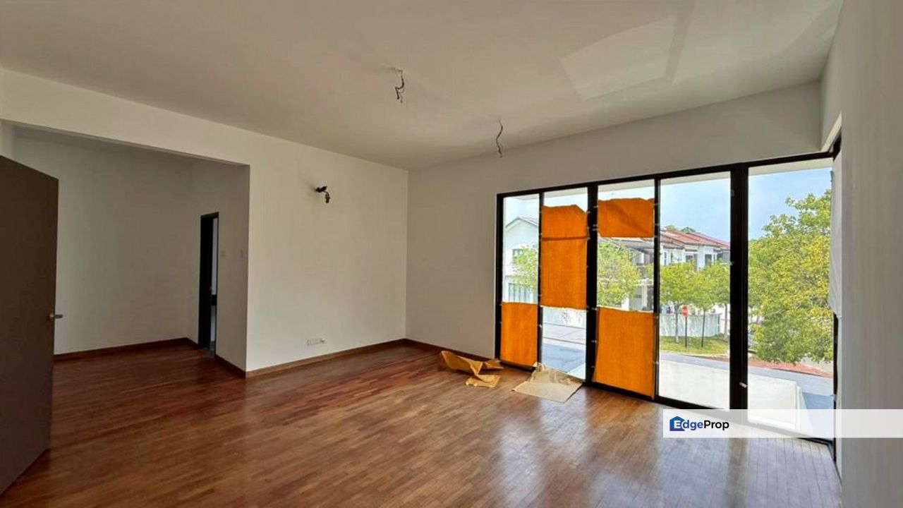 2 Storey Endlot Terrace House @ Jade Hills, Selangor, Bukit Subang