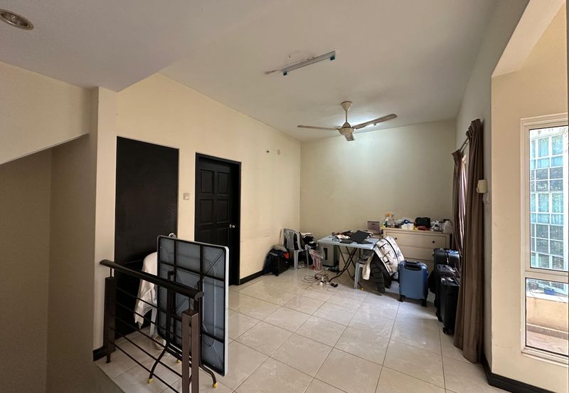 Desa ParkCity 3 Storey End-Lot with Extra Land Terrace For Sale