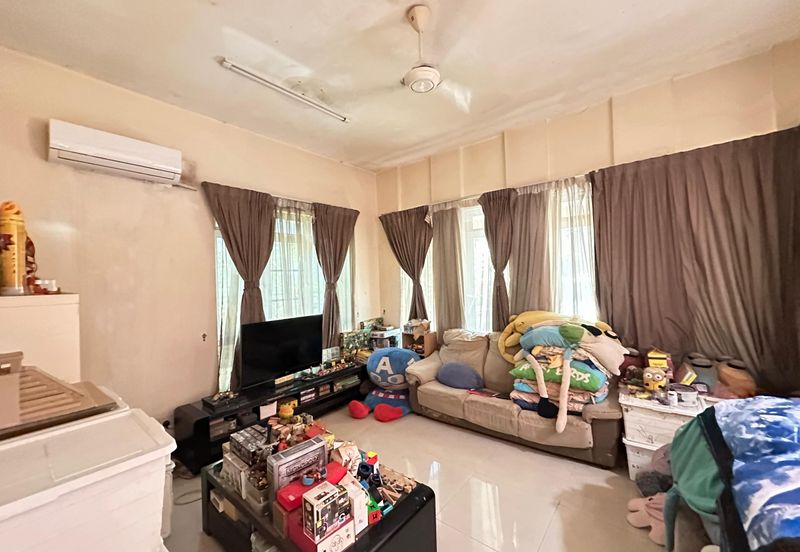 Desa ParkCity 3 Storey End-Lot with Extra Land Terrace For Sale