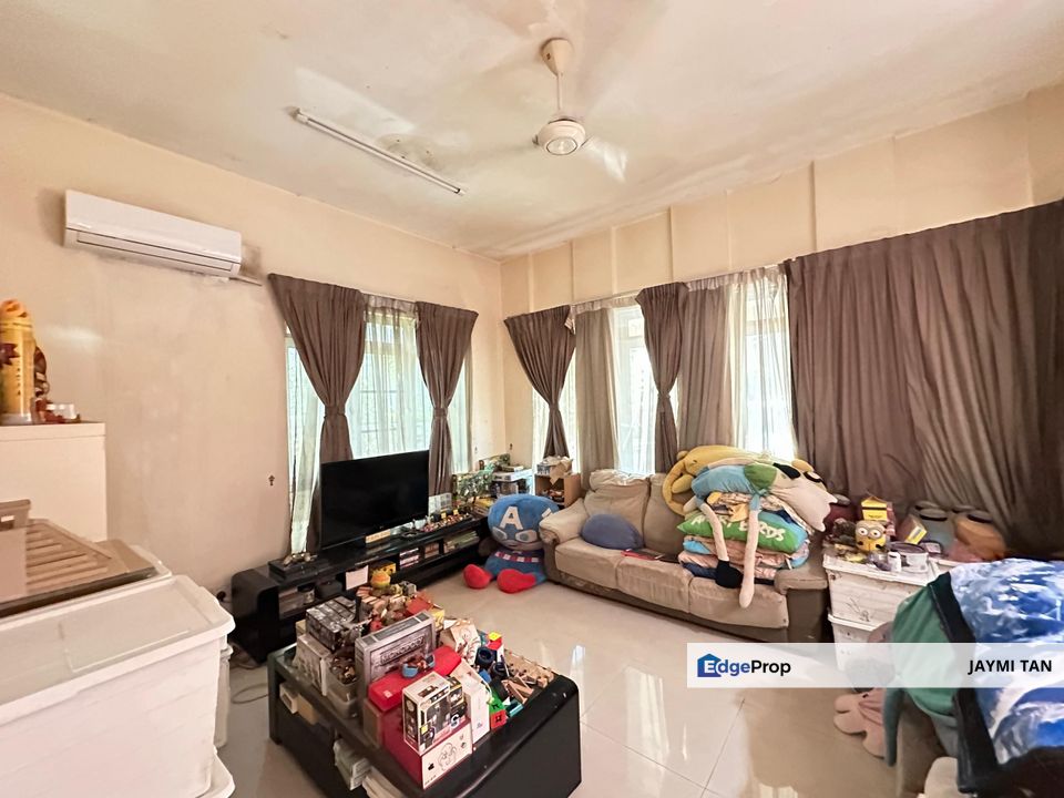 Desa ParkCity 3 Storey End-Lot with Extra Land Terrace For Sale, Kuala Lumpur, Desa Parkcity