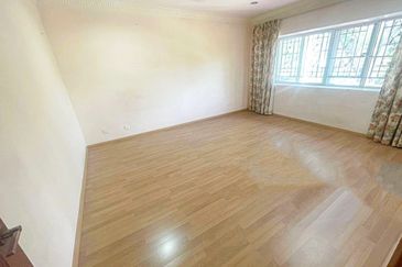 Damansara Heights 2 Storey Semi D For Sale