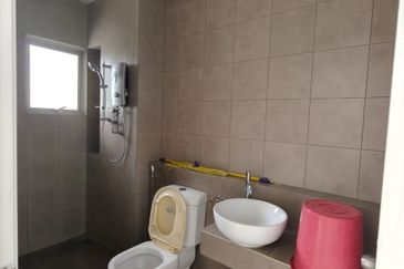 Jadite Suites @ Jade Hills