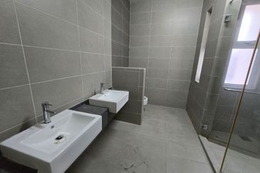 Sg Long Goodview Residence Brand New 2 Storey Corner Semi-D For Sale