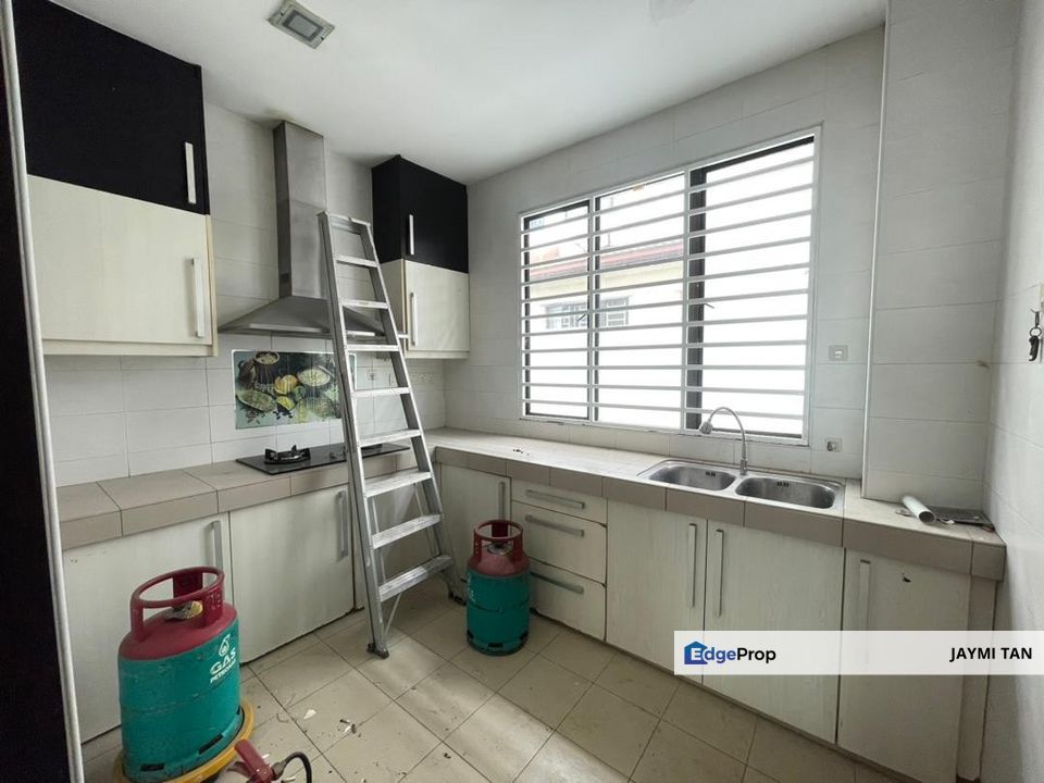 Mutiara Bukit Jalil Partial Furnished 3 Storey Superlink For Rent, Kuala Lumpur, Bukit Jalil