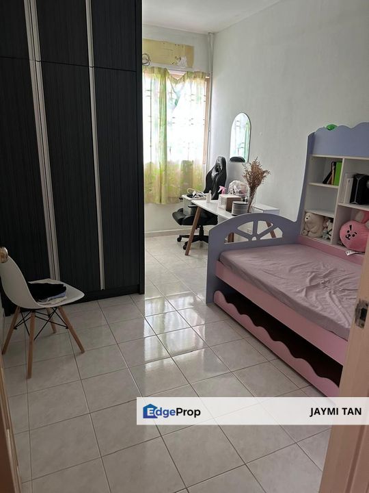Kajang Taman Taming Emas Good Condition 2 Sty Terrace House For Sale , Selangor, Kajang